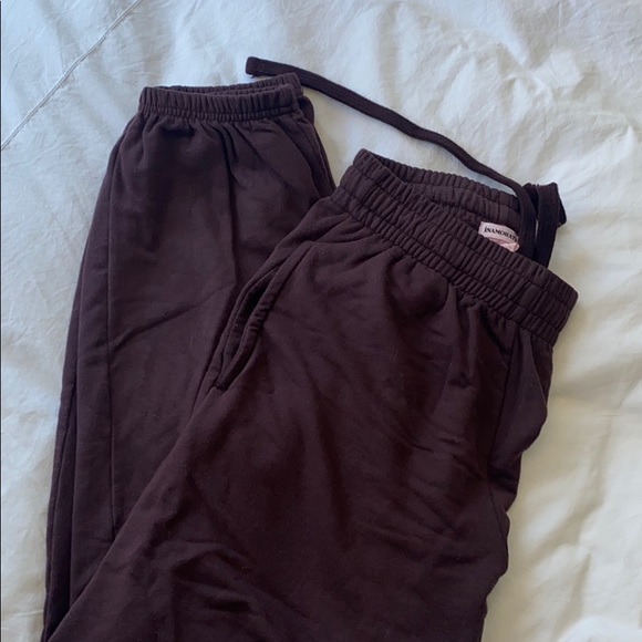 Inamorata sweats - Picture 3 of 3